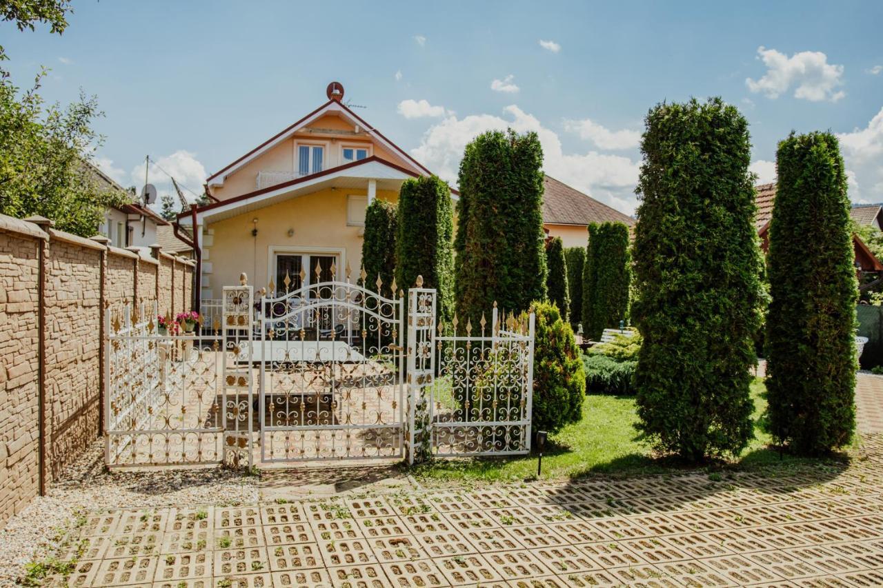 Vila Adria Hrabusice Bagian luar foto