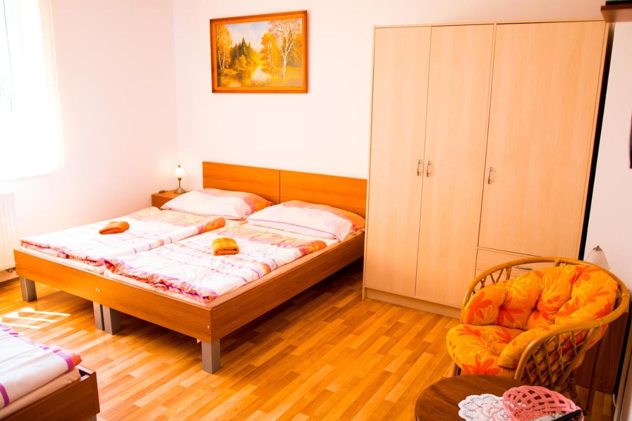 Vila Adria Hrabusice Bagian luar foto