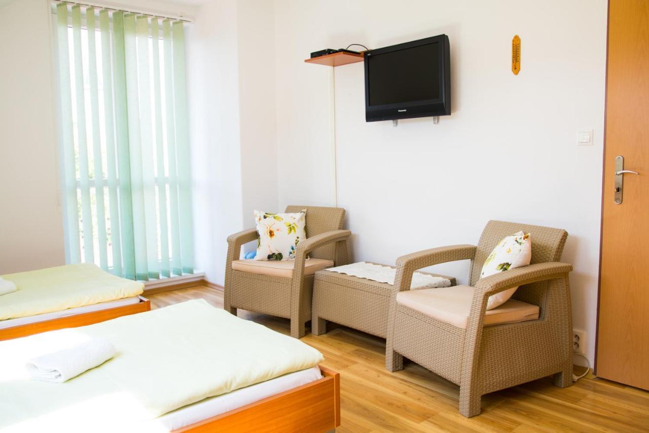 Vila Adria Hrabusice Bagian luar foto